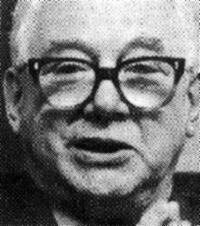 George Novack - typical European-American face, glasses and the mouth of a well-practiced orator and someone with a sense of humour